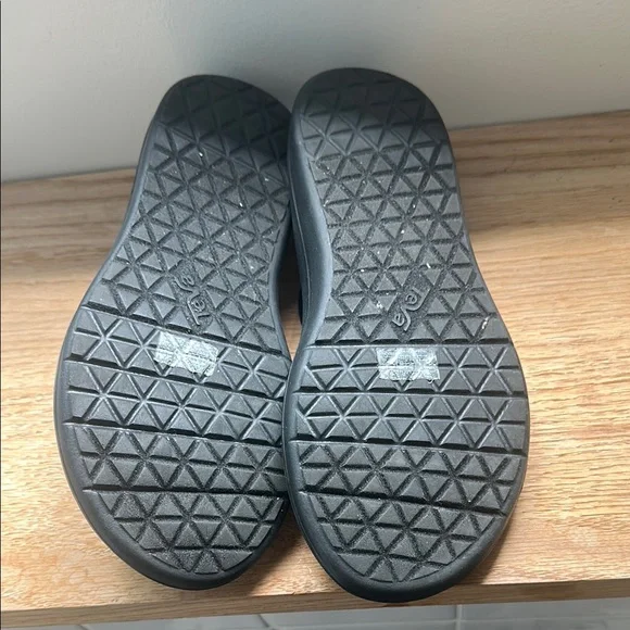 Teva Black Textured Sole Sandals - Picture 2 of 6